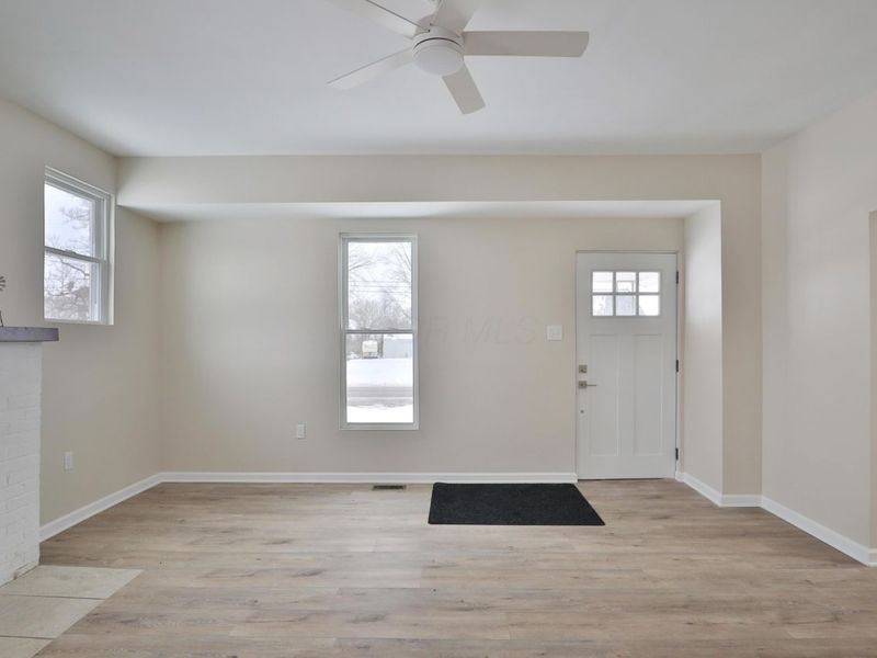 24131 State Route 161 , Irwin, OH 43029 Photo 5