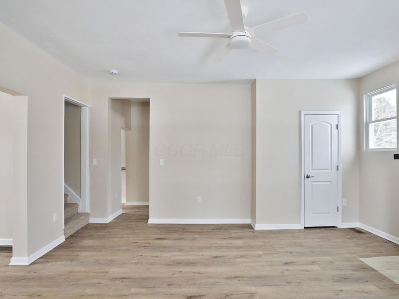 24131 State Route 161 , Irwin, OH 43029 Photo 7