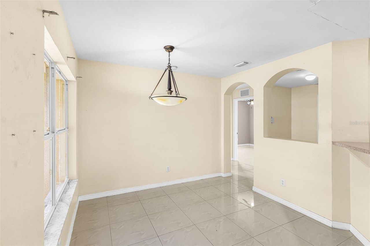 3809 NE 17th Avenue, Cape Coral, FL 33909 Photo