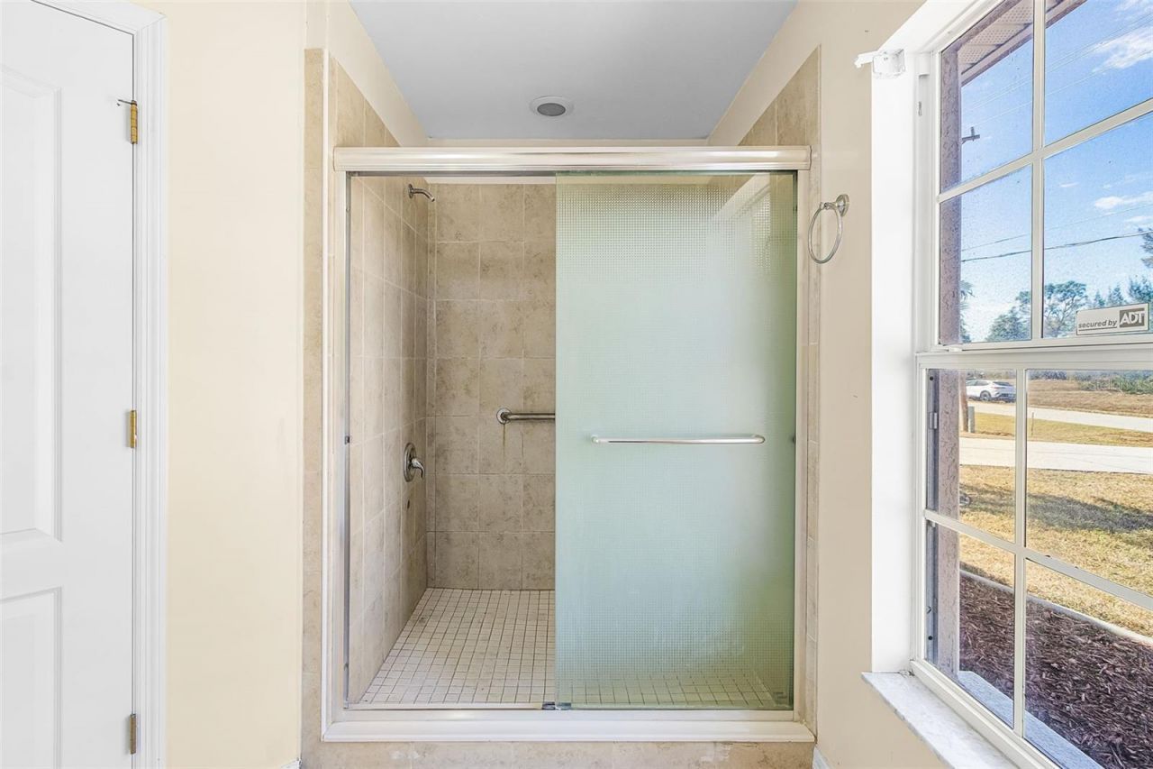 3809 NE 17th Avenue, Cape Coral, FL 33909 Photo