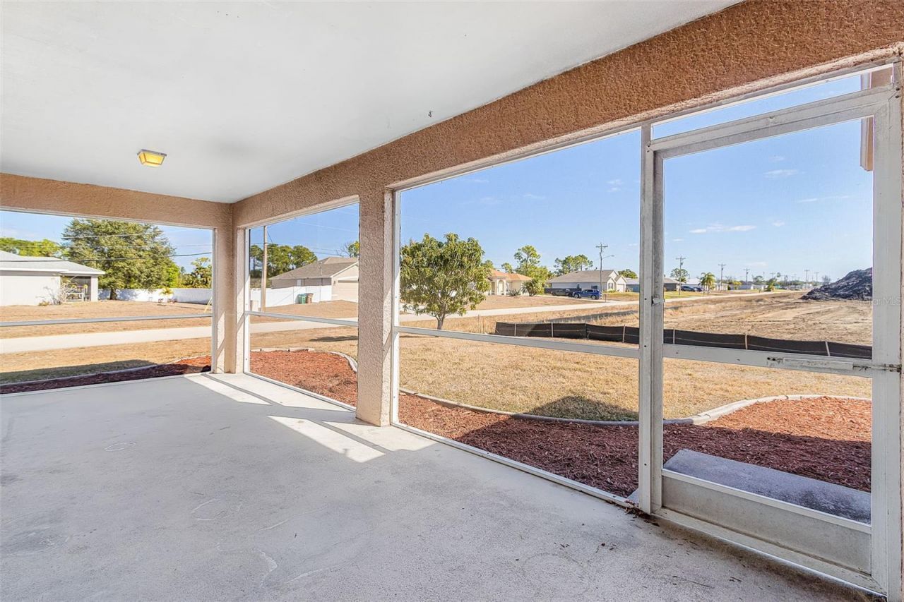 3809 NE 17th Avenue, Cape Coral, FL 33909 Photo