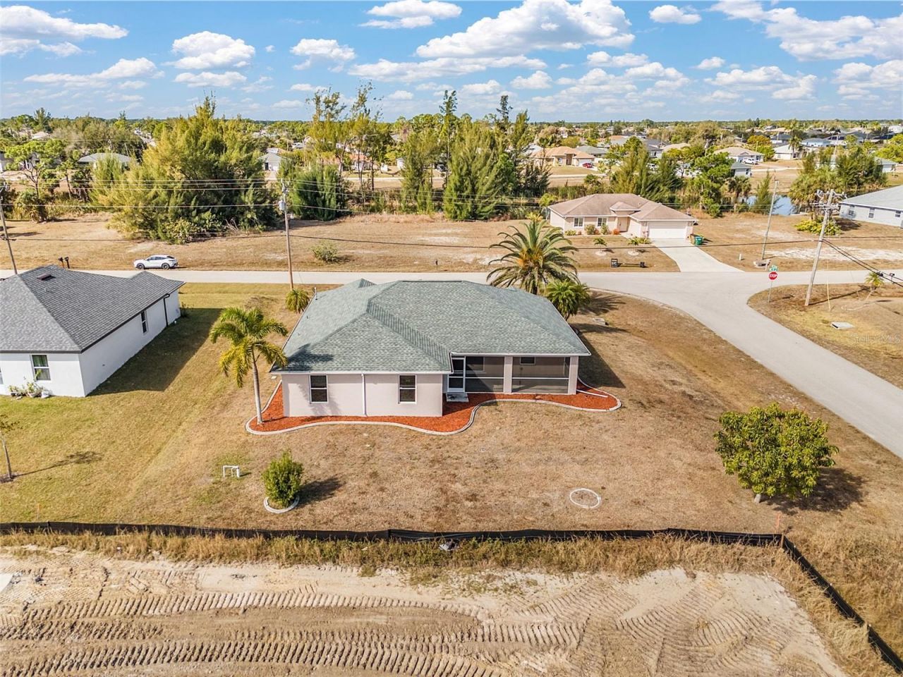 3809 NE 17th Avenue, Cape Coral, FL 33909 Photo