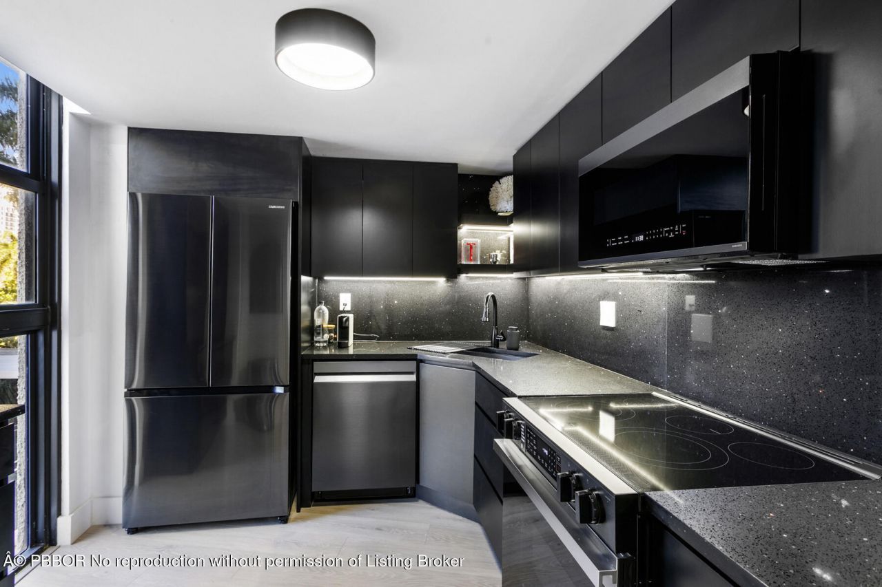 1200 S Flagler Drive, Unit 201, West Palm Beach, FL 33401 Photo
