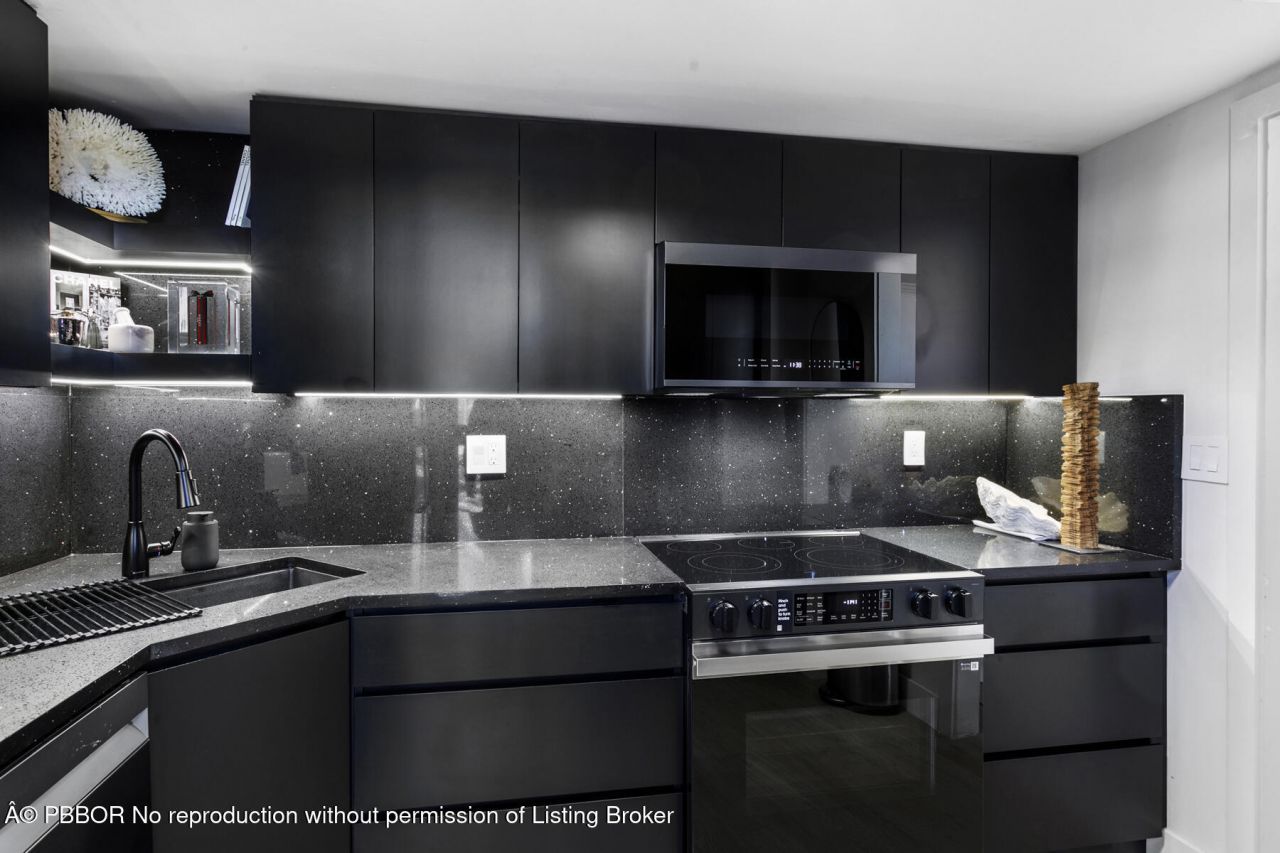 1200 S Flagler Drive, Unit 201, West Palm Beach, FL 33401 Photo