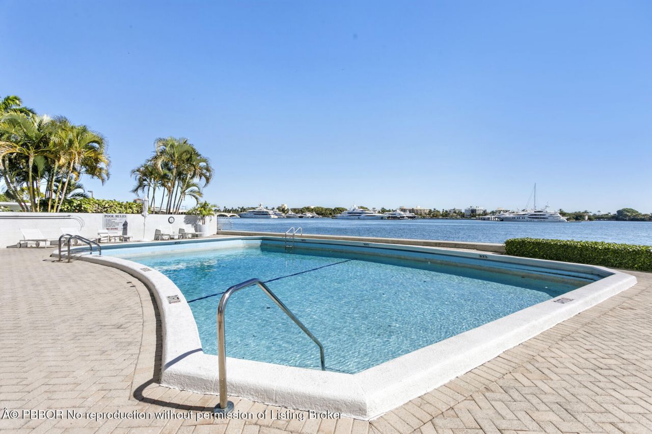 1200 S Flagler Drive, Unit 201, West Palm Beach, FL 33401 Photo
