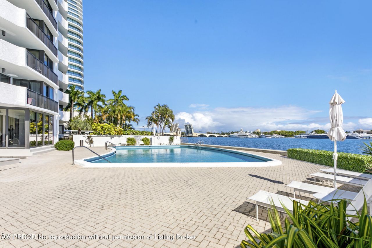1200 S Flagler Drive, Unit 201, West Palm Beach, FL 33401 Photo