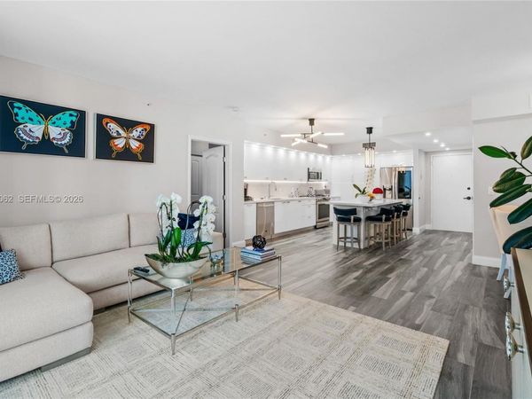 17555 Atlantic Blvd, Unit UPH3, Sunny Isles Beach, FL 33160