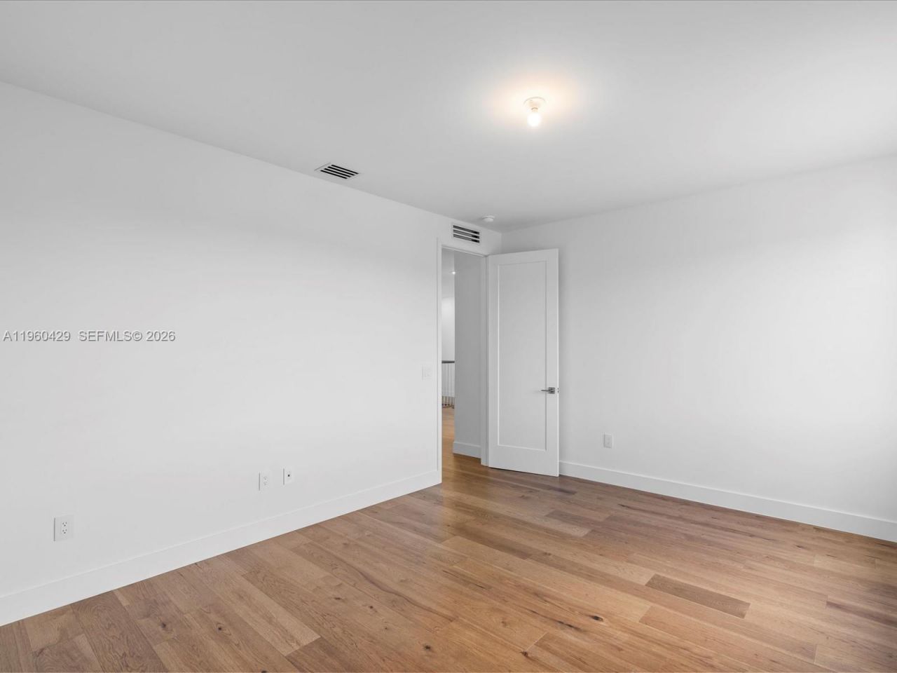 19701 NE 16 Pl, Miami, FL 33179 Photo