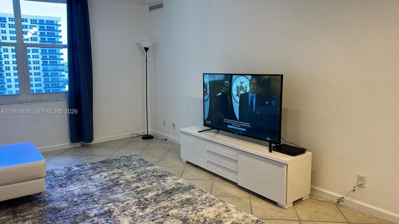 2501 S Ocean Dr , Unit 1033, Hollywood, FL 33019 Photo