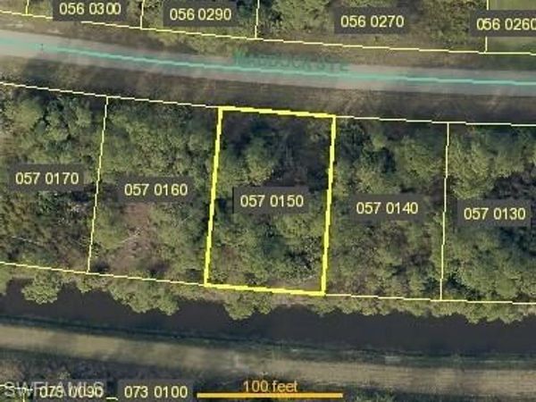 1032 Maddock ST E, LEHIGH ACRES, FL 33974