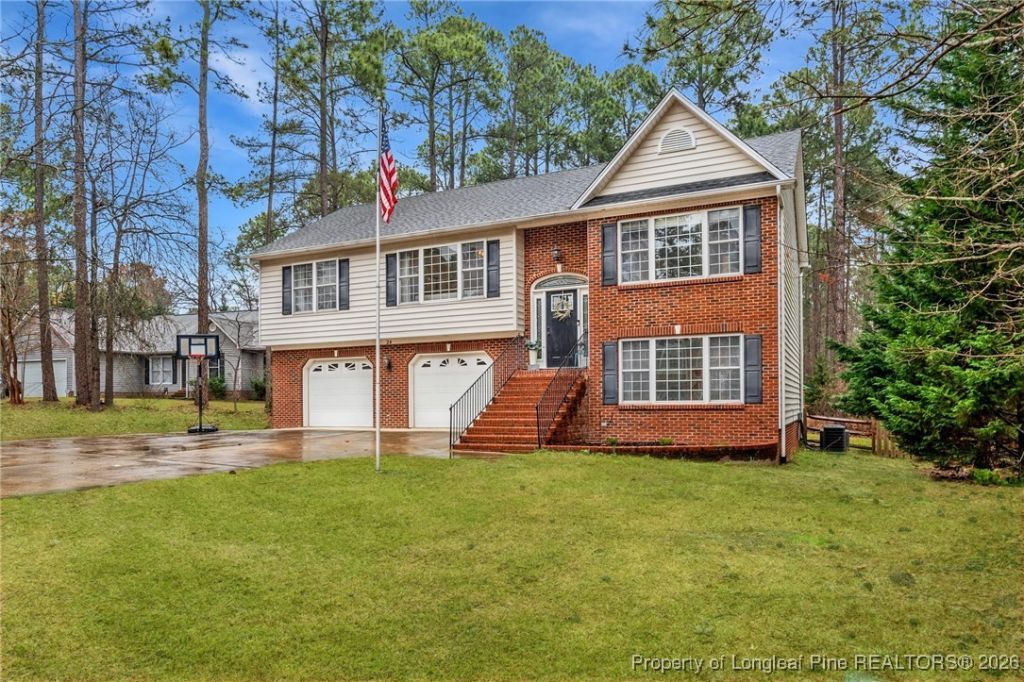 24 Westover Court, Sanford, NC 27332 Main Photo