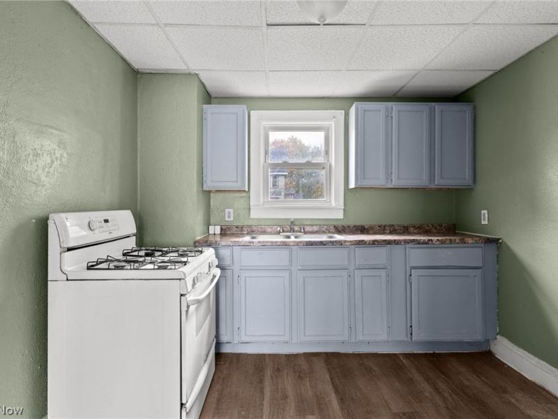 884 Lovers Lane, Akron, OH 44306 Photo 18