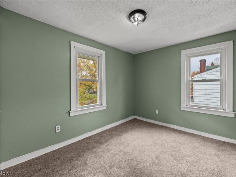 884 Lovers Lane, Akron, OH 44306 Photo 24