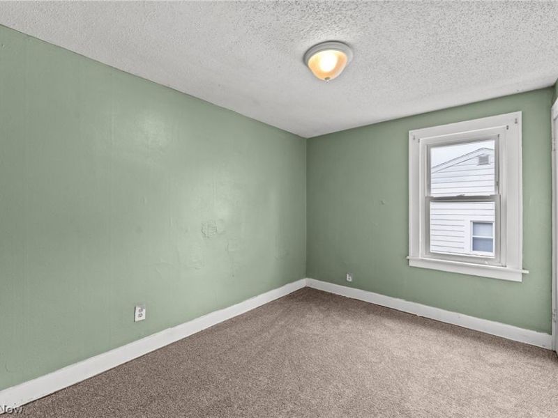 884 Lovers Lane, Akron, OH 44306 Photo 28