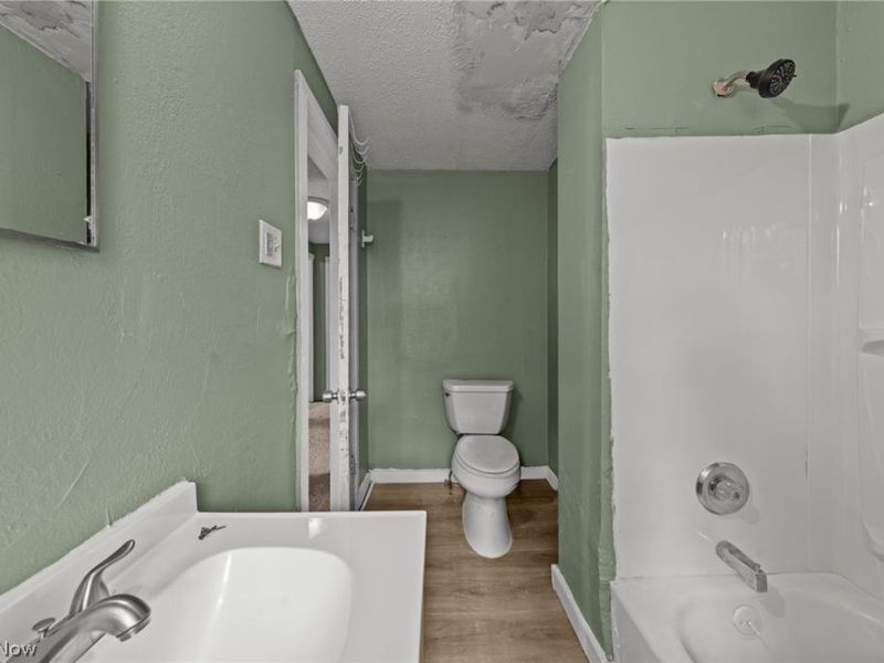 884 Lovers Lane, Akron, OH 44306 Photo 31