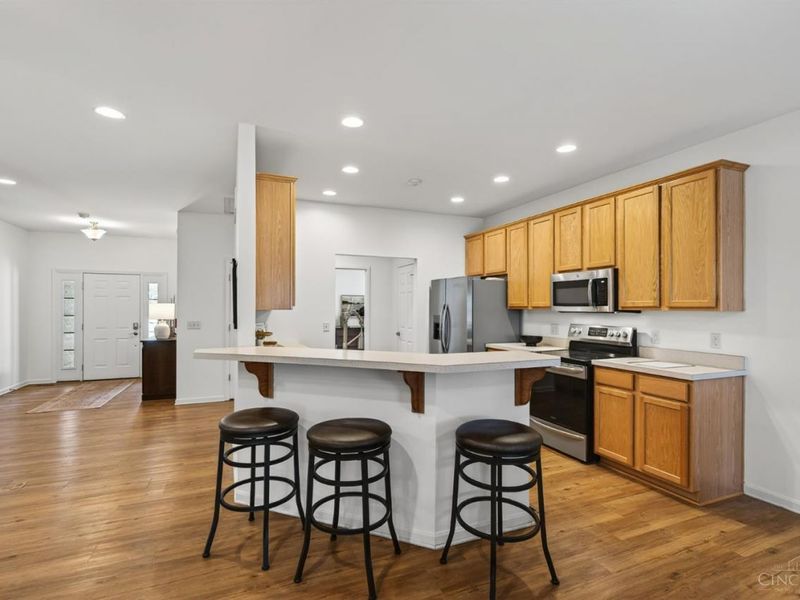 4365 Classic Drive, Blue Ash, OH 45241 Photo 12