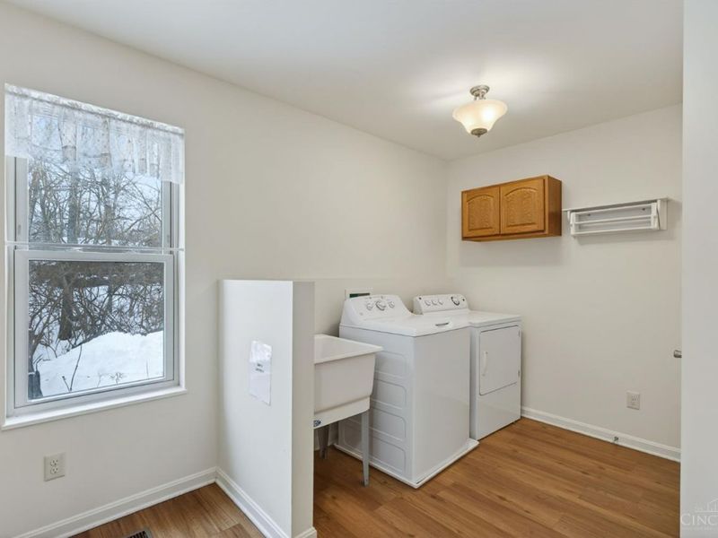 4365 Classic Drive, Blue Ash, OH 45241 Photo 28