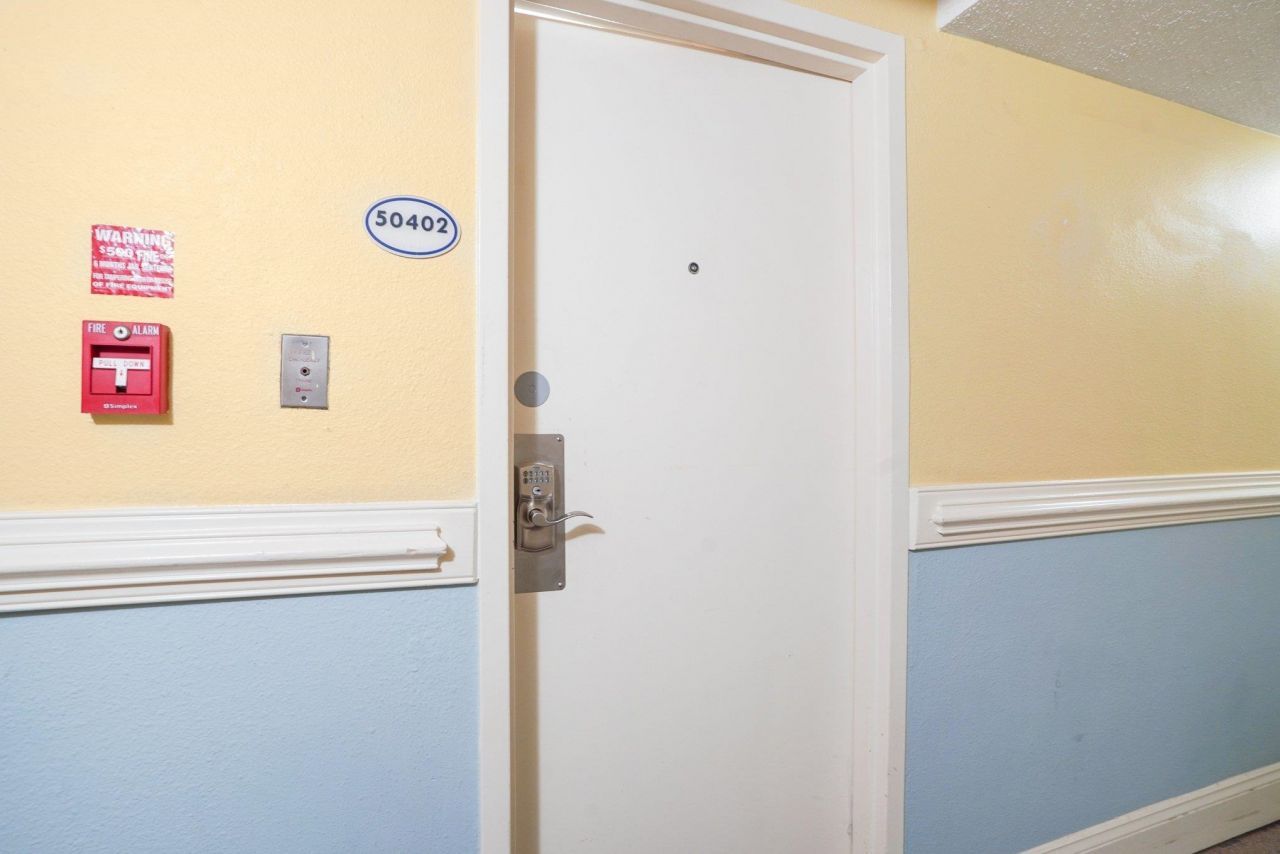 1207 S Ocean Blvd. Photo 4