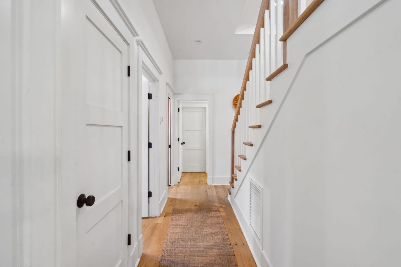 208 Mccormick Street Photo 23