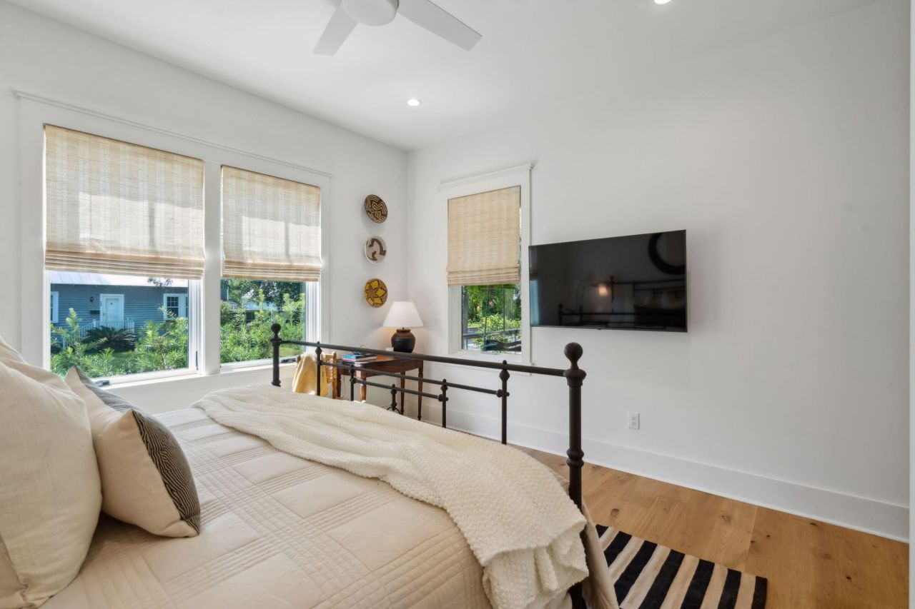 208 Mccormick Street Photo 34