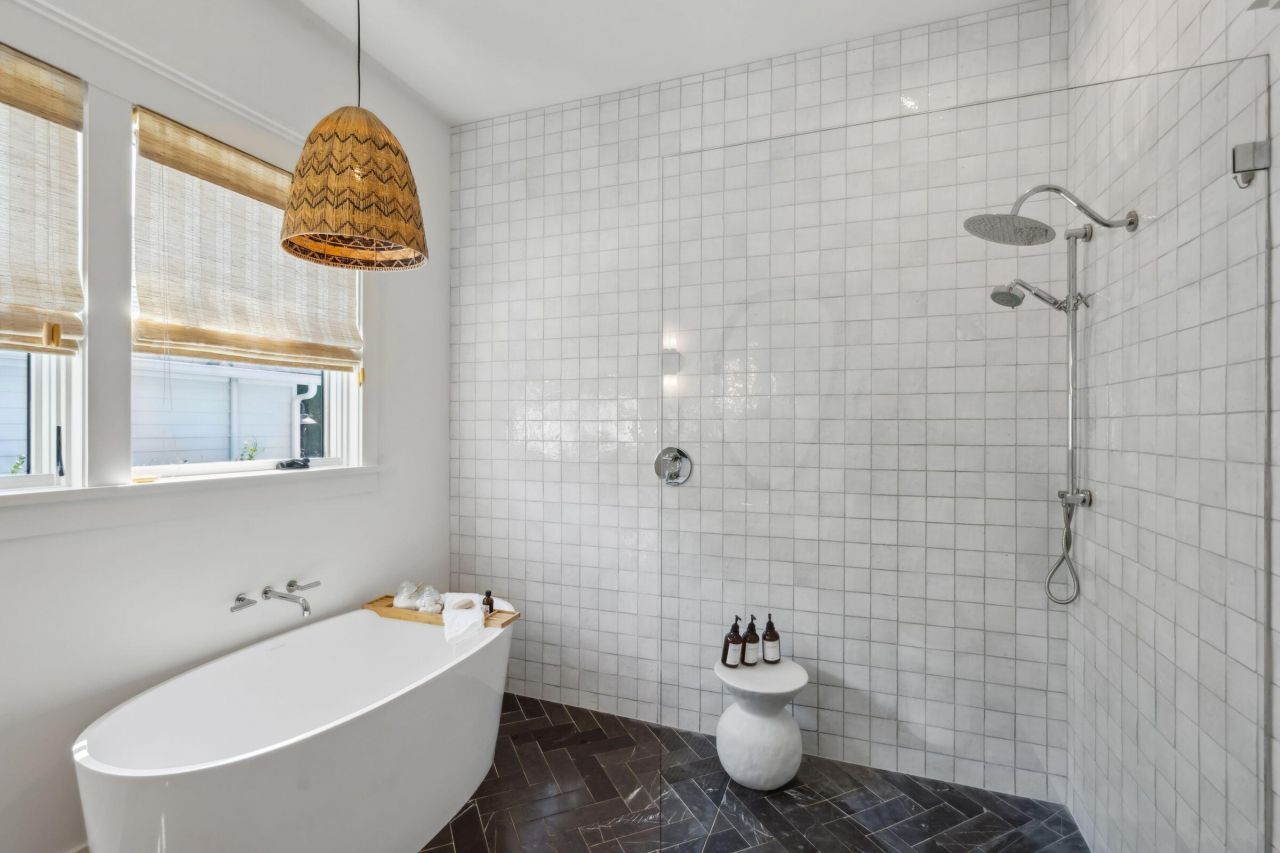 208 Mccormick Street Photo 36