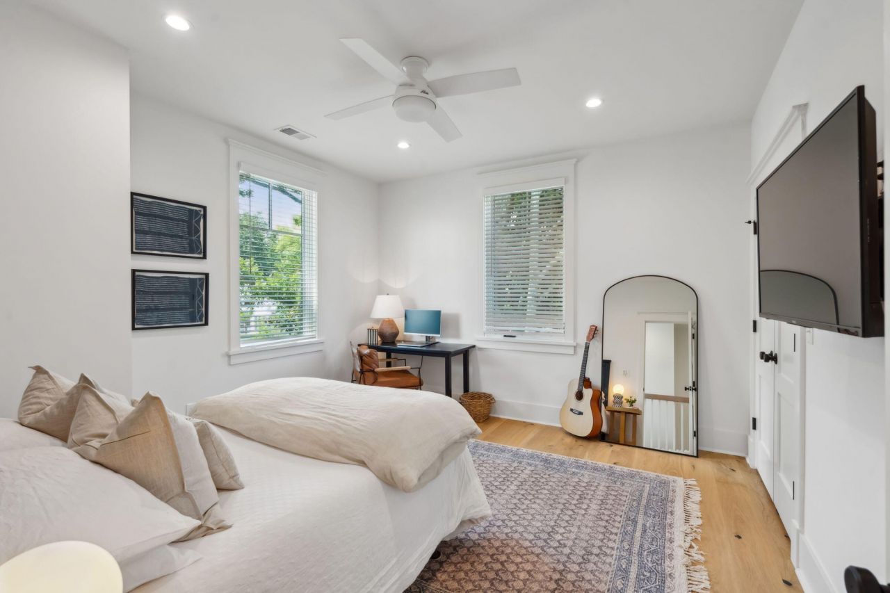 208 Mccormick Street Photo 45