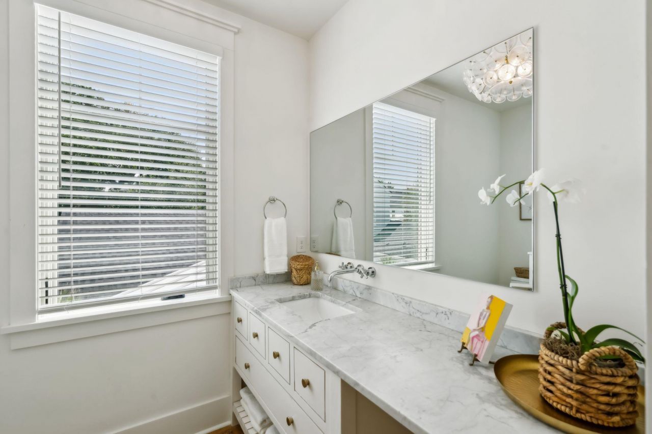 208 Mccormick Street Photo 51