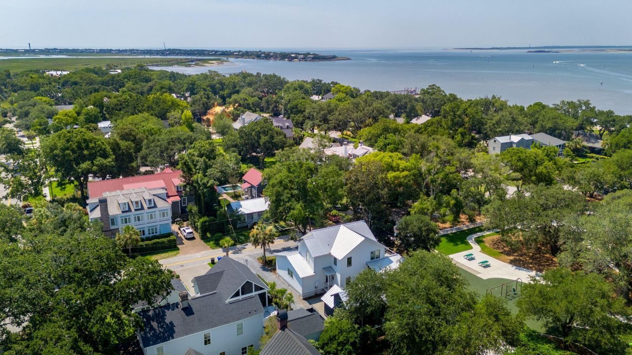 208 Mccormick Street Photo 69