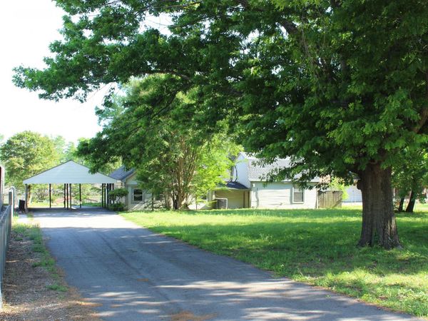 13118 Old River Dr, Scott, AR 72142