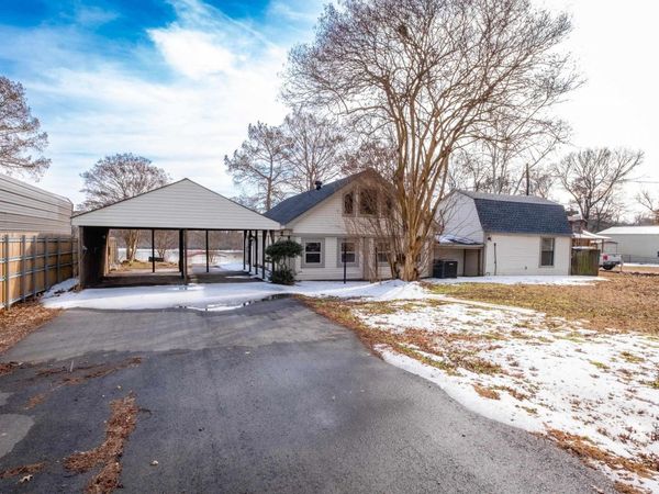 13118 Old River Dr, Scott, AR 72142