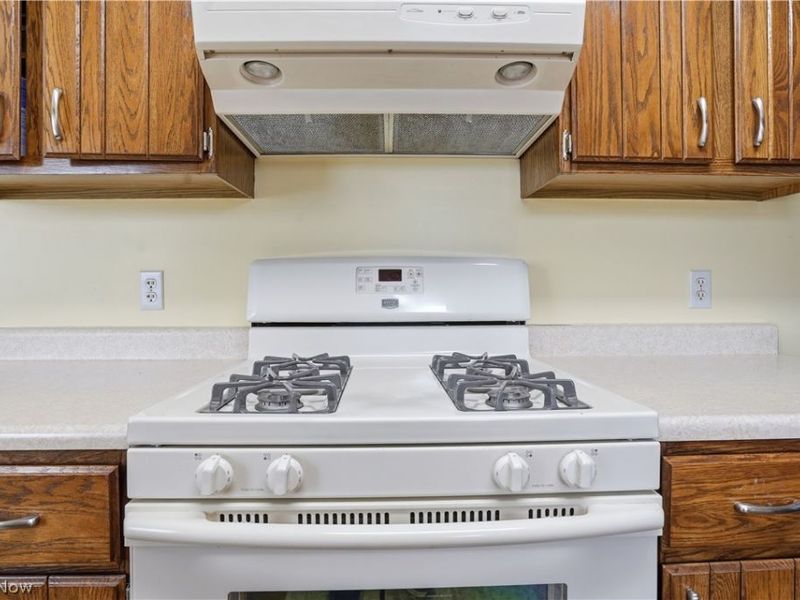 320 Musser Drive, Hopewell, OH 43746 Photo 13