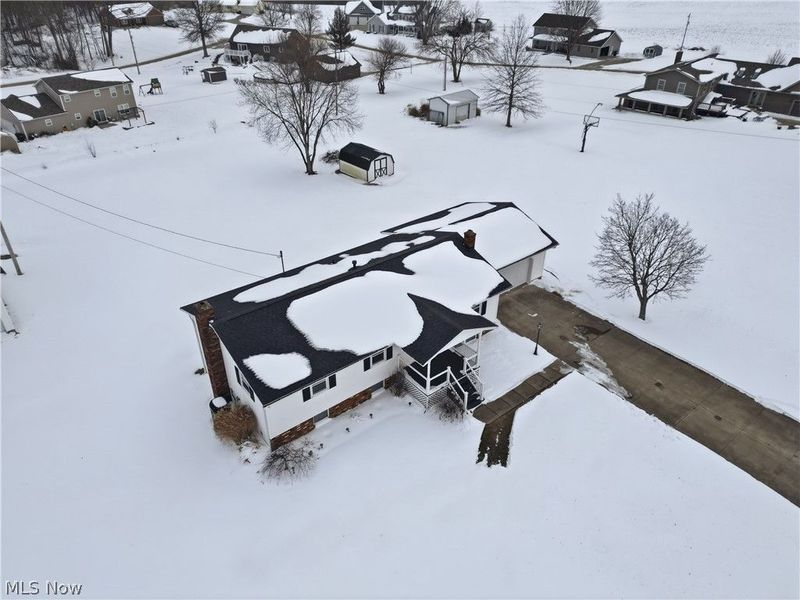 320 Musser Drive, Hopewell, OH 43746 Photo 2