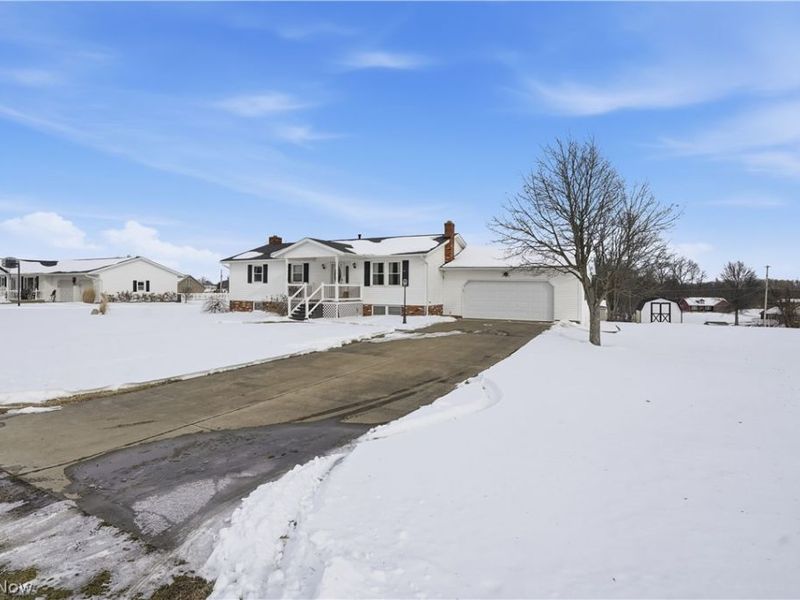 320 Musser Drive, Hopewell, OH 43746 Photo 5