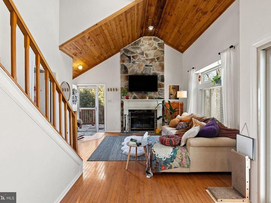 415 Brown Briar Circle, Horsham, PA 19044 Main Photo