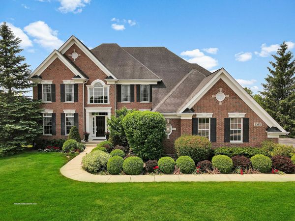 3N651 James Fenimore Cooper Lane, St. Charles, IL 60175