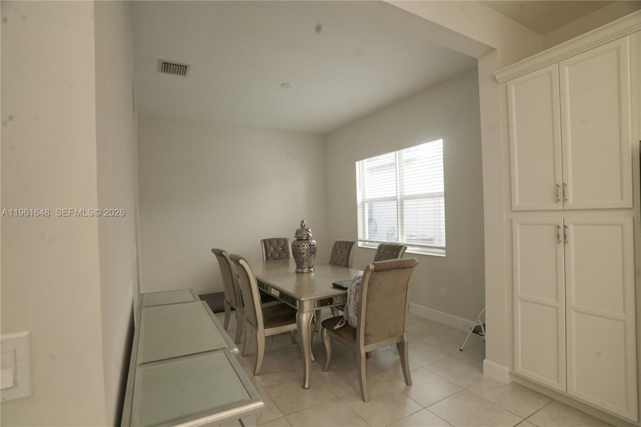 5770 Bristlecone Commoms, Westlake, FL 33470 Photo