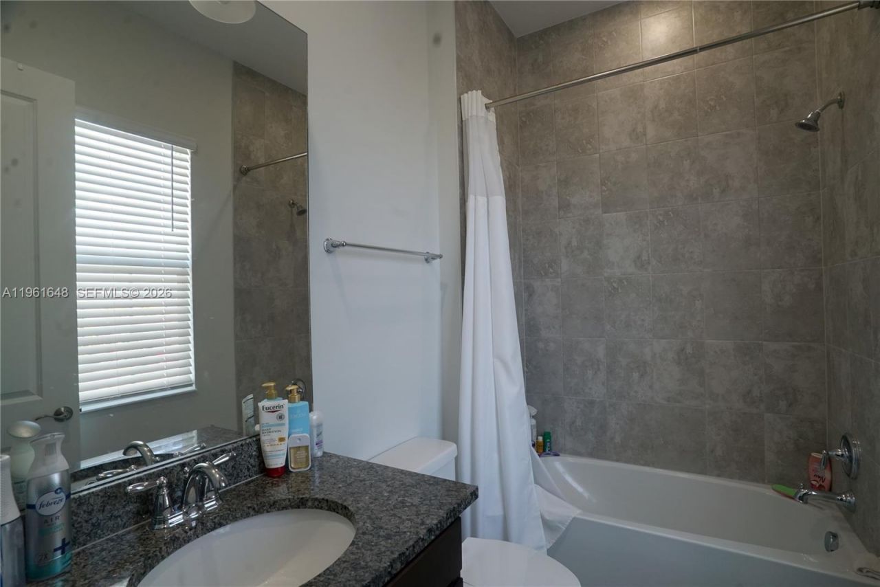 5770 Bristlecone Commoms, Westlake, FL 33470 Photo