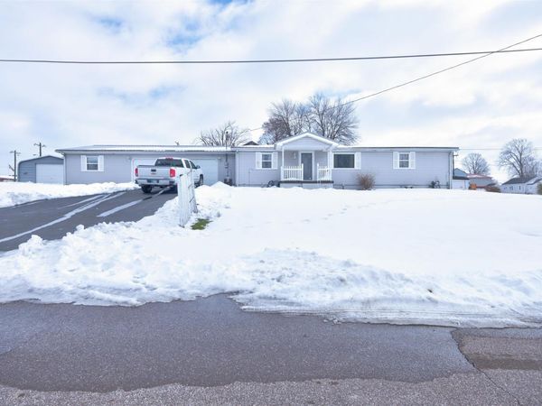 106 S Third Street, Francisco, IN 47649