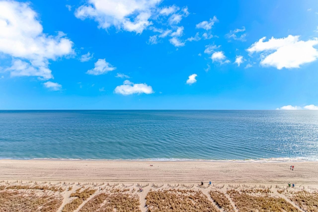 1700 N Ocean Blvd.  Photo 21