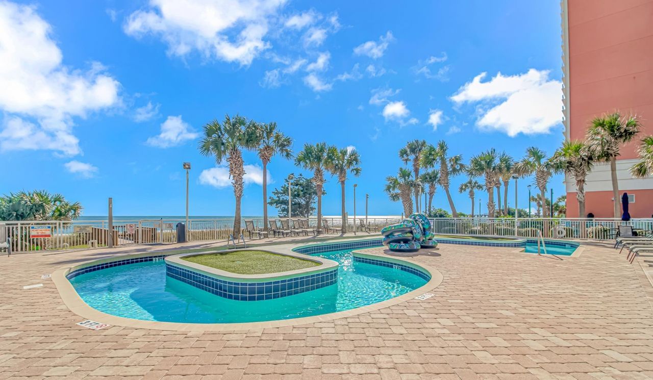 1700 N Ocean Blvd.  Photo 23