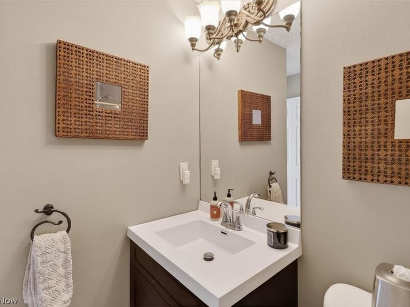 7477 Ludwin Drive, Independence, OH 44131 Photo 18