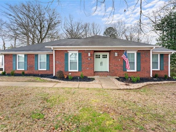 1019 54th Avenue E, Tuscaloosa, AL 35404