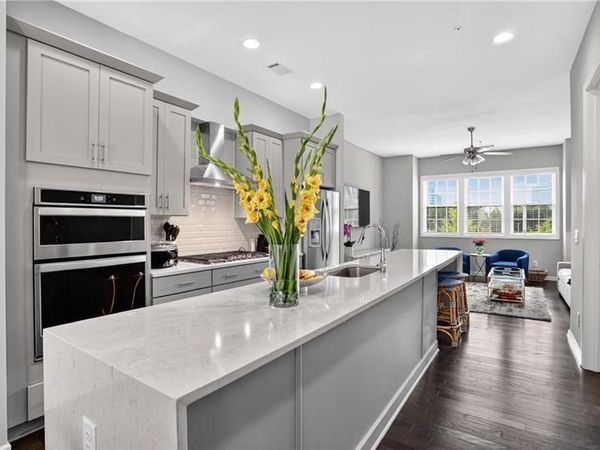 6607 Sterling Drive, Unit 05, Sandy Springs, GA 30328