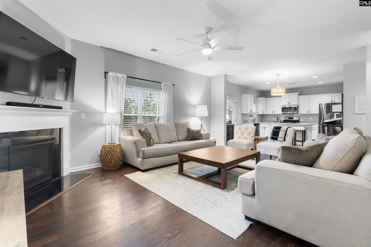 401 Lakemont Drive  Photo 10