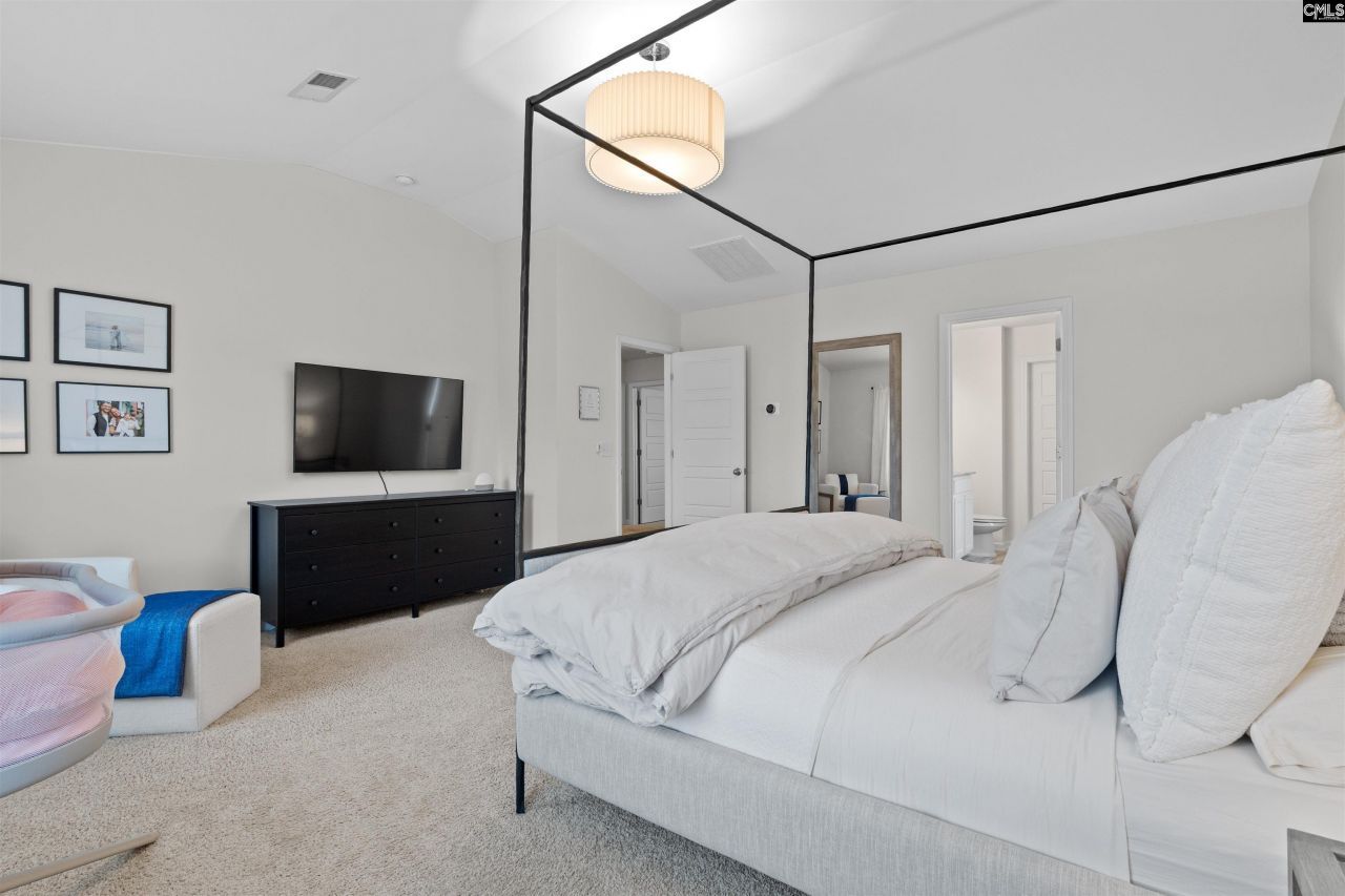 401 Lakemont Drive  Photo 13