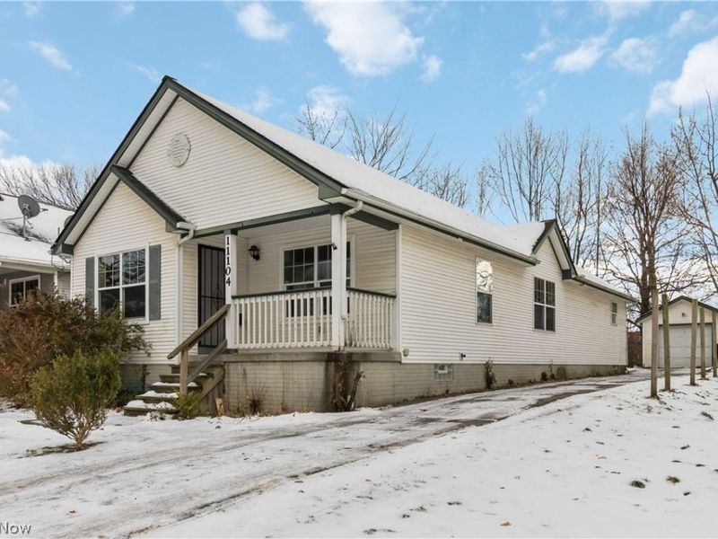11104 Mount Carmel Road, Cleveland, OH 44104 Photo 28
