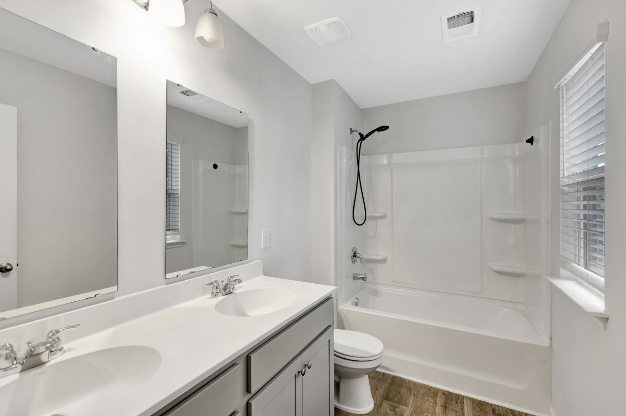 575 Wayton Circle Photo 23