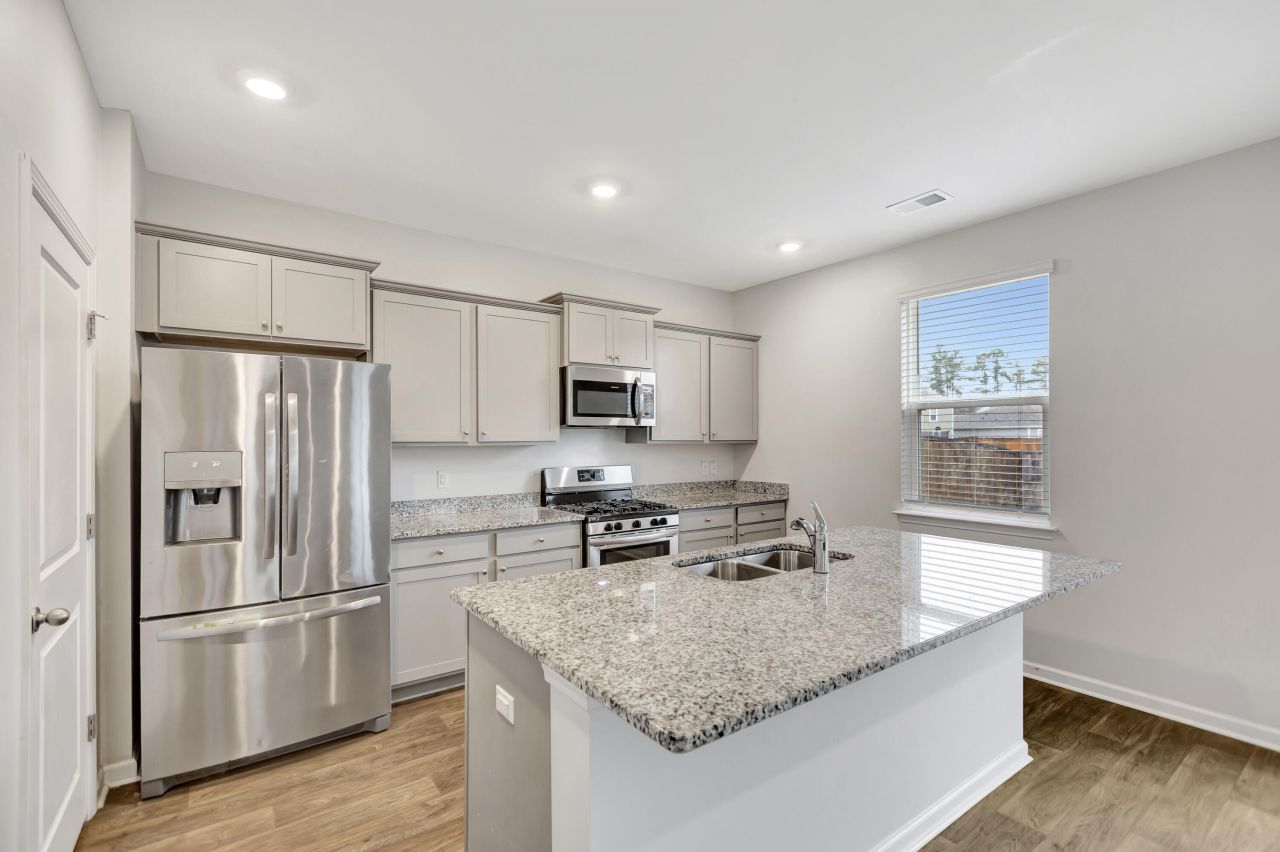 575 Wayton Circle Photo 6