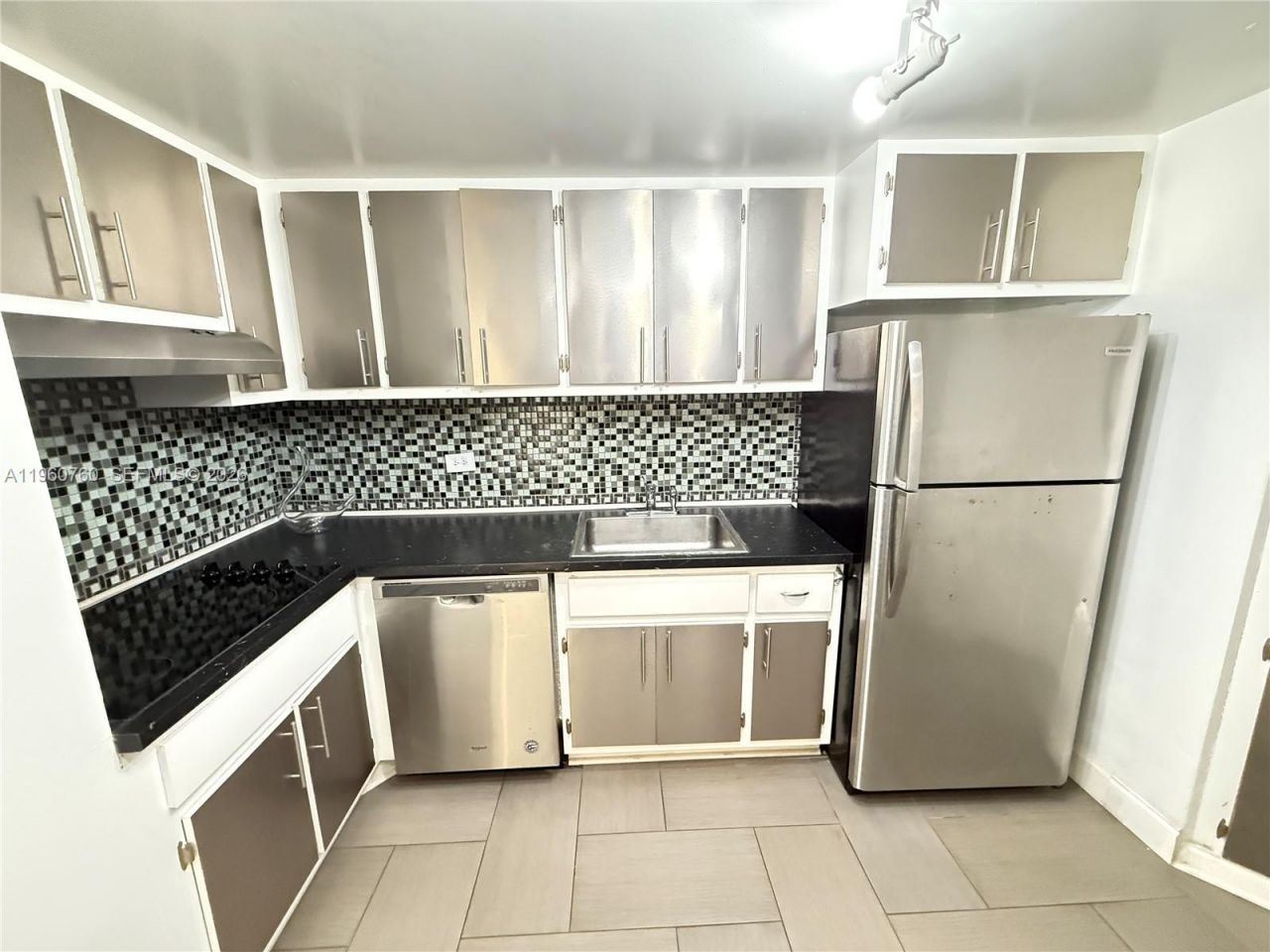 801 Brickell Bay Dr , Unit 761, Miami, FL 33131 Photo