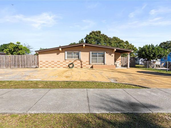 11535 Lincoln Blvd , Miami, FL 33176